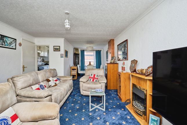 26, Perowne Way, Sandown photo 4
