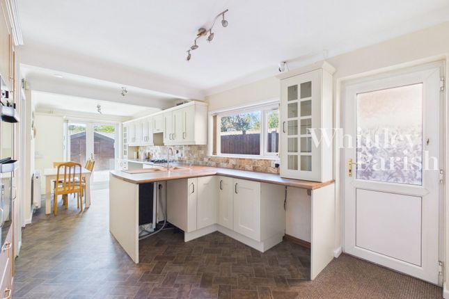 10b, Victoria Road, Diss photo 3