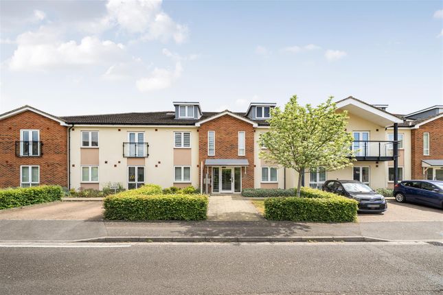 2-bed flat on 10 Elliott Court, 161, Elliott Avenue, Ruislip, £385,000