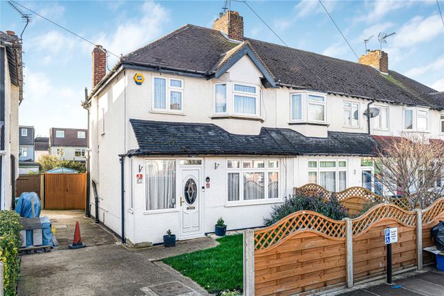 3-bed house on 84, Wills Crescent, Hounslow, £575,000