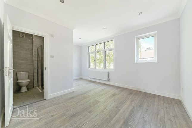Room to rent in Arragon Gardens, London SW16
