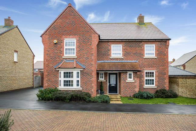 5-bed house on 3, The Timms, Faringdon, £775,000