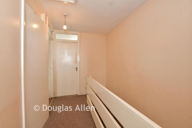 3-bed flat on 27, Cundy Road, London, £300,000