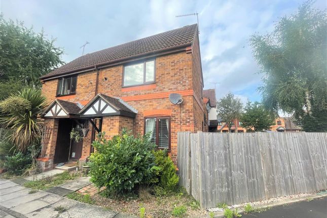 Semi-detached house to rent in Drovers End, Fleet, Hampshire