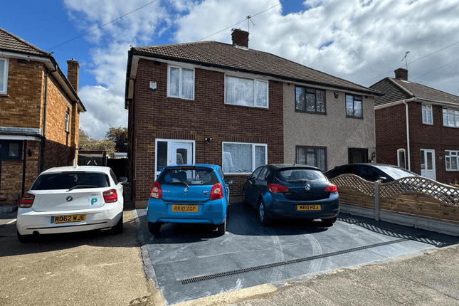 Semi-detached house to rent in Grosvenor Avenue, Hayes