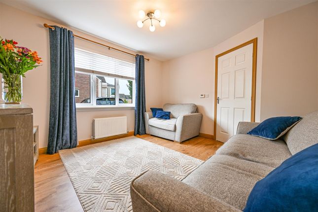 1, Brodick Lane, Carluke photo 4