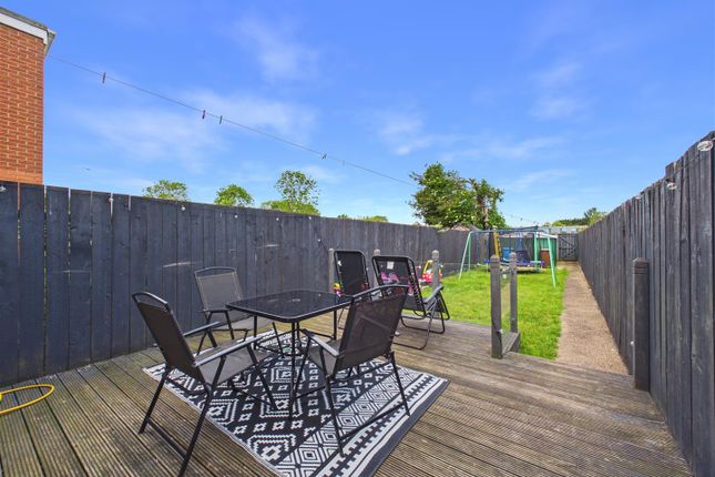 39, Coronation Road South, Hull photo 3