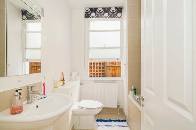 GFF, 23, Bowood Road, Bowood Road photo 4