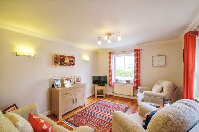 4 Winfarthing Court,, Ship Lane, Cambridgeshire photo 3