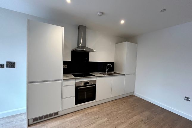 Flat 72, Burton-on-Trent photo 2