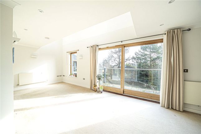 Flat 6, The Corner, 2, Bereweeke Road, Hampshire photo 3