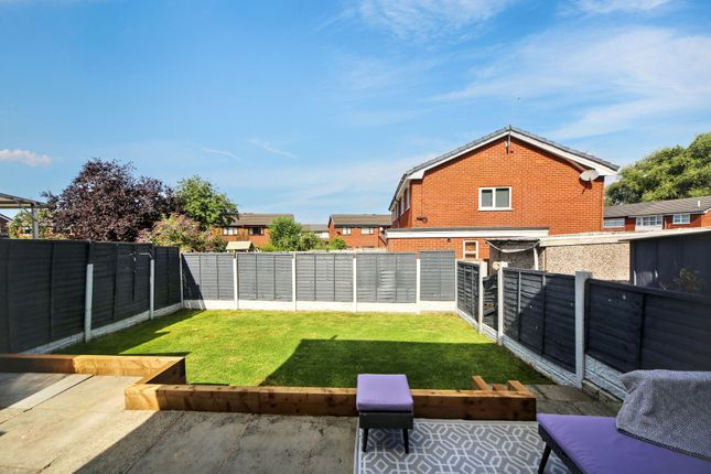 8 Thornvale, Wigan photo 4