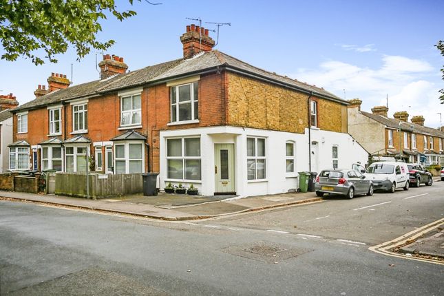 Thumbnail Flat for sale in Heath Road, Barming, Maidstone