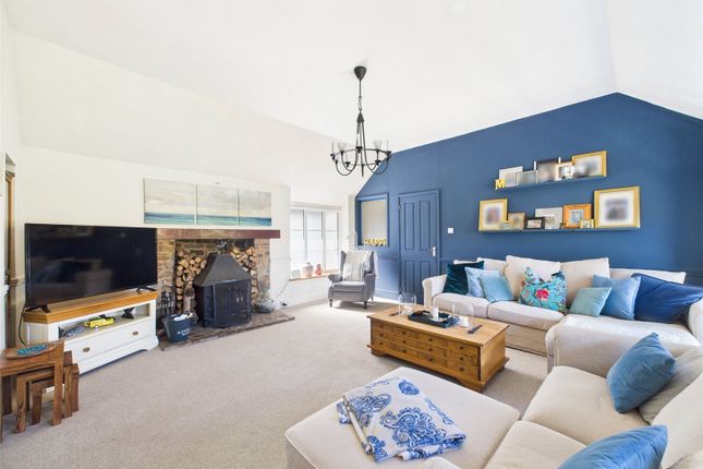 5 Devonshire House,, Essington, Devon photo 2