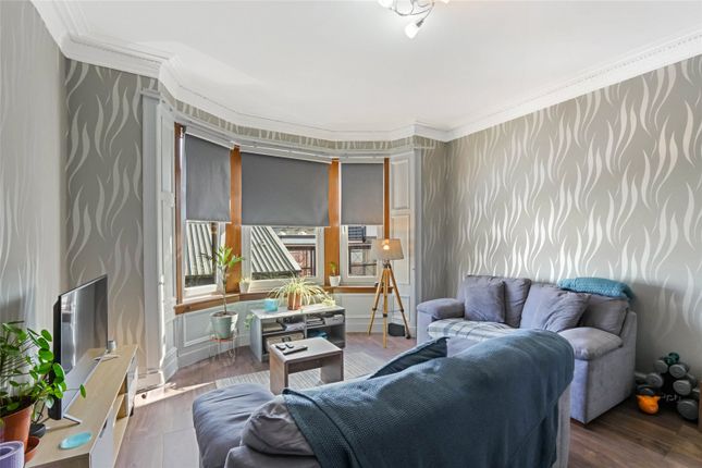 2/1, 5, Overton Crescent, Renfrewshire photo 4