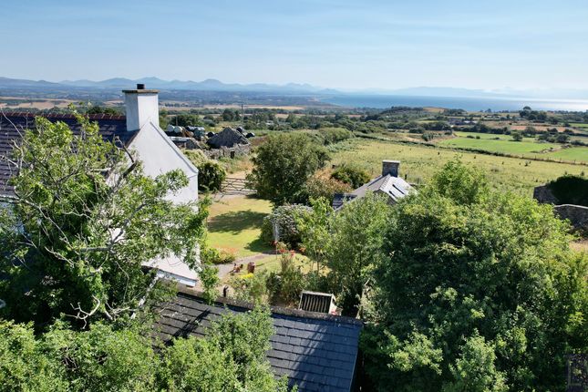 Henllys Uchaf, Pwllheli photo 2