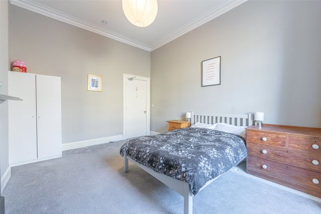 Flat for sale in Elm Row, Edinburgh