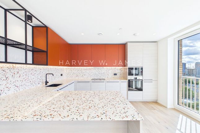 1005 Sisal House, 1 Lily Way, London photo 4