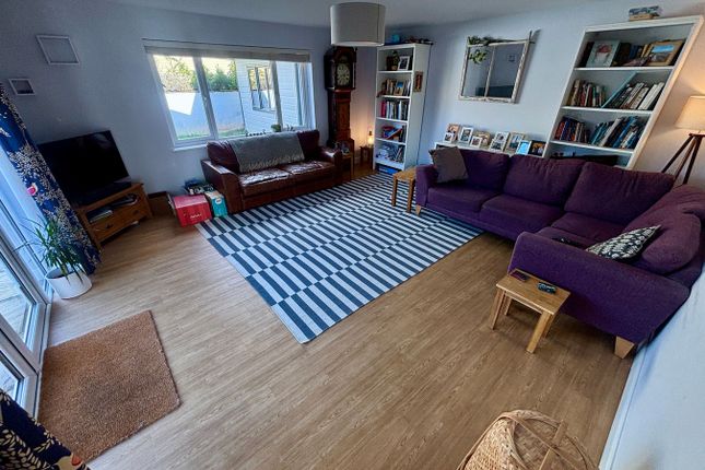 Coedlan, 7 Caeberllan,, Adpar, Newcastle Emlyn photo 4