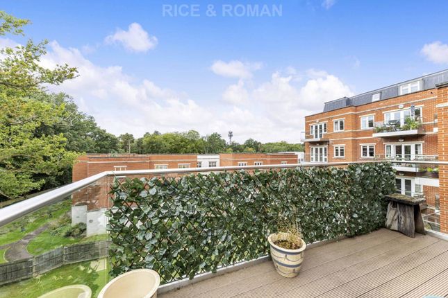 48 Cedar Lodge, Lynwood Village, Rise Road, Ascot photo 4