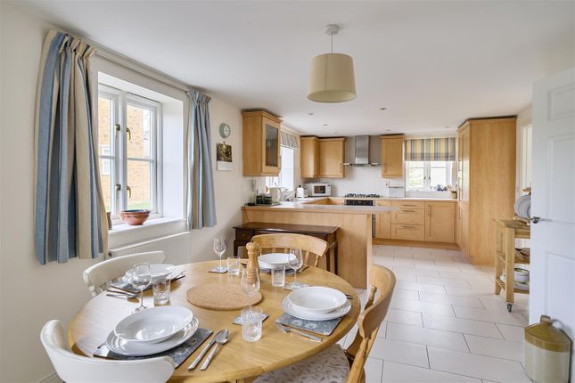 2c, Newtown, Beaminster photo 3