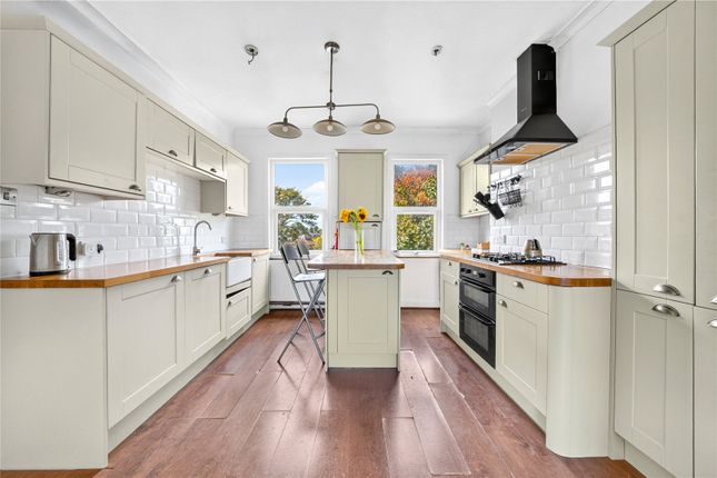 68a, Kingswood Road, London photo 3