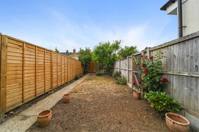 36, California Road, Manningtree photo 3