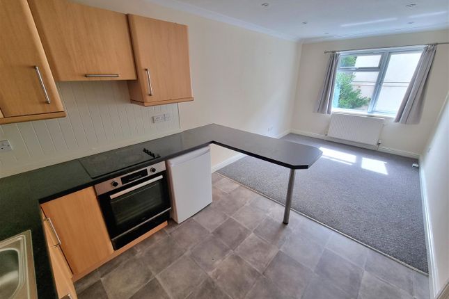 1b Hendra Vale, Hendra Vale, Launceston photo 2