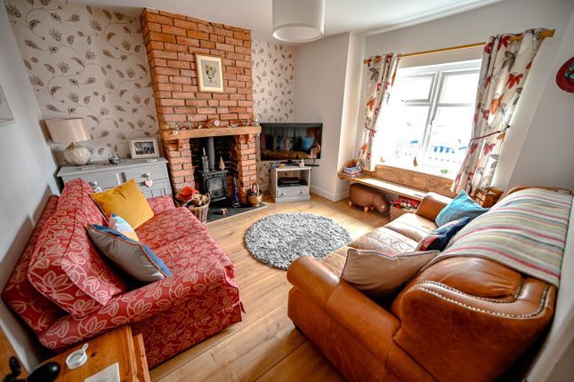 19, Greenhill Road, Wimborne photo 2