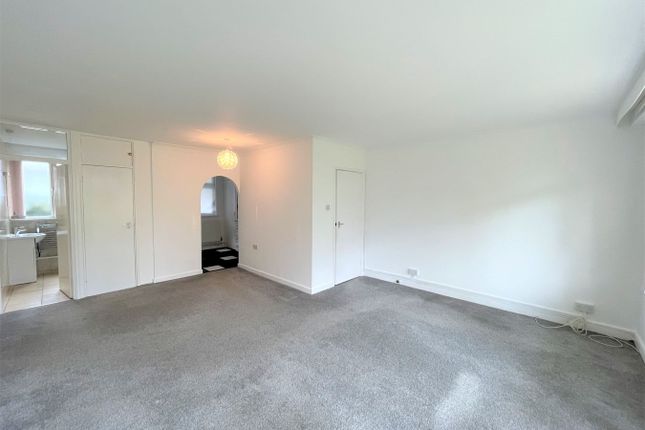 1, Brynfield Court, Swansea photo 2
