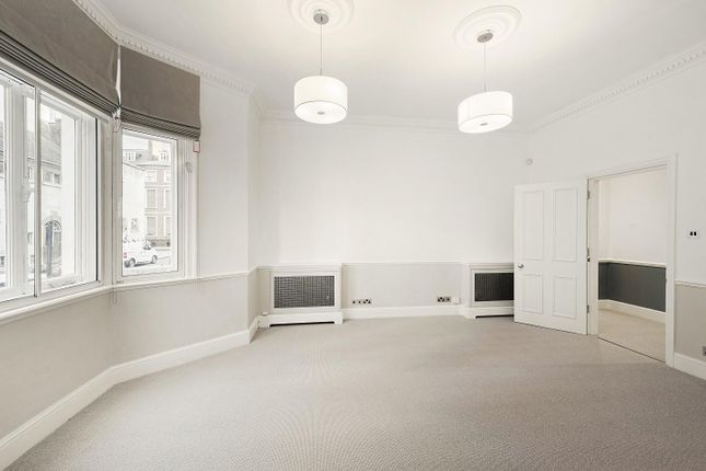 Thumbnail Flat to rent in Lennox Gardens, London