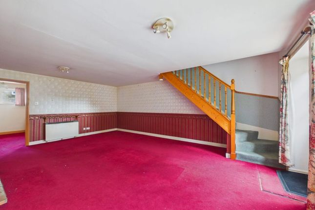 Heather Cottage, Main Road, Whitby photo 3