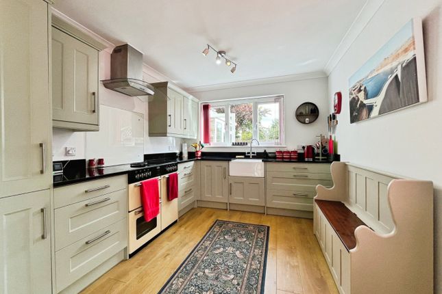 4 Coopers Meadow, Long Riston, East Riding of Yorkshire photo 2