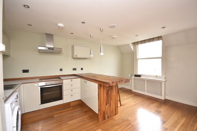 Flat 4, 15, Ethelbert Square, Westgate-on-sea photo 3
