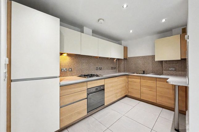 11, Pepys Court, Cambridgeshire photo 3