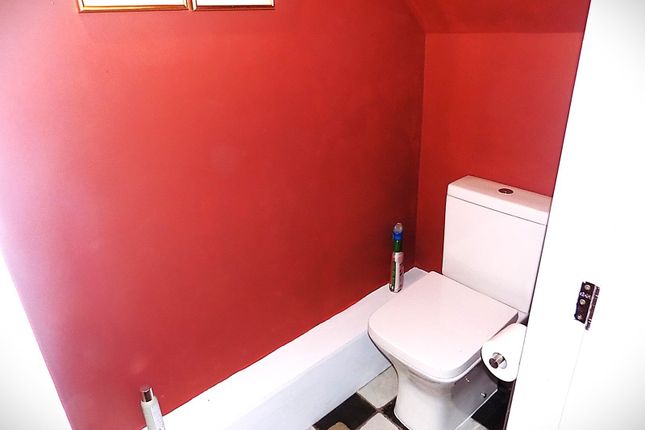 The Coach House, 49A Church Street Ashbourne Derbyshire photo 4