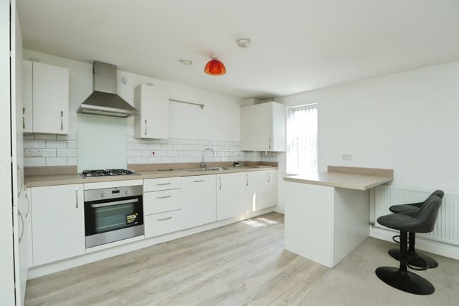 107, Rosso Close, South Yorkshire photo 2