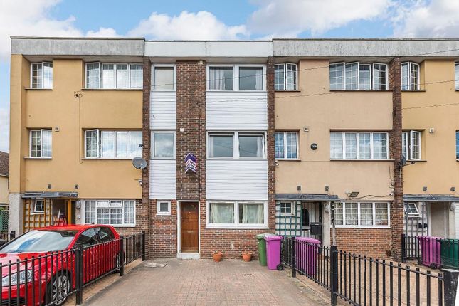 43, Maroon Street, London photo 3