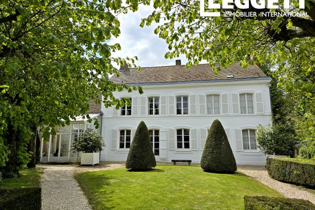 Villa for sale in Montfort-L'amaury, Yvelines, Île-De-France