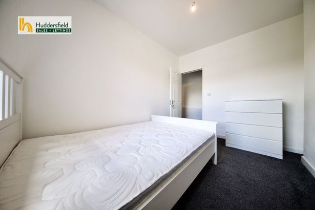 Room 2, 187, Church Street, Huddersfield photo 2