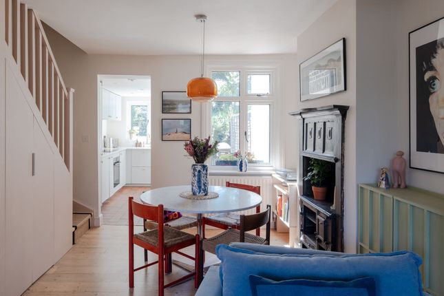 61 Forest Road, London photo 4