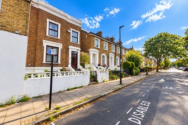 5, Clapham Manor Street, London photo 2
