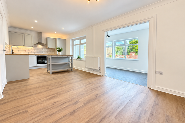 5 Fair View, Aberdare photo 3