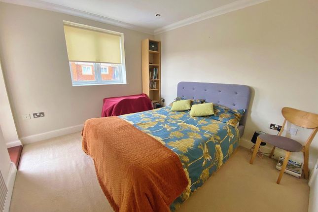 Flat for sale in Dominica Court, Eastbourne