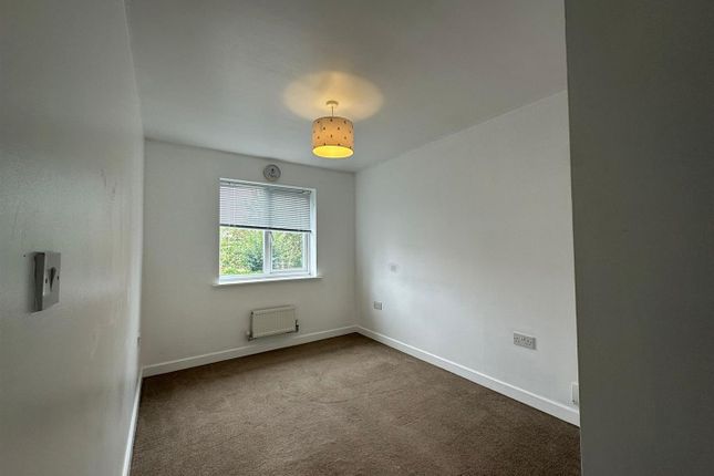 24, Tyrian Street, Nottingham photo 2