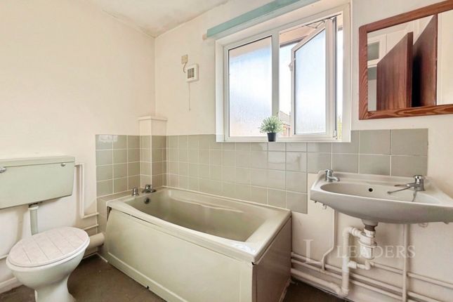 119, Lovell Road, Bedfordshire photo 2