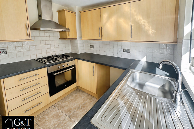 34 Lutley Drive, Stourbridge photo 4