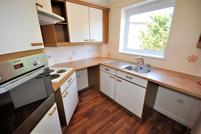 Flat for sale in Crosfield Court, Lower High Street, Watford