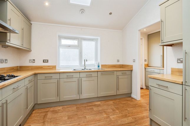 6, Five Furlongs Country Park, Queen Street, Tonbridge photo 3