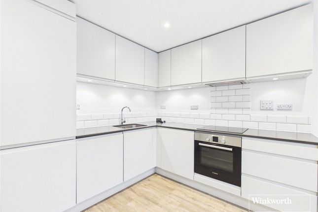 Flat 4, 130-132, Queens Road, Berkshire photo 3